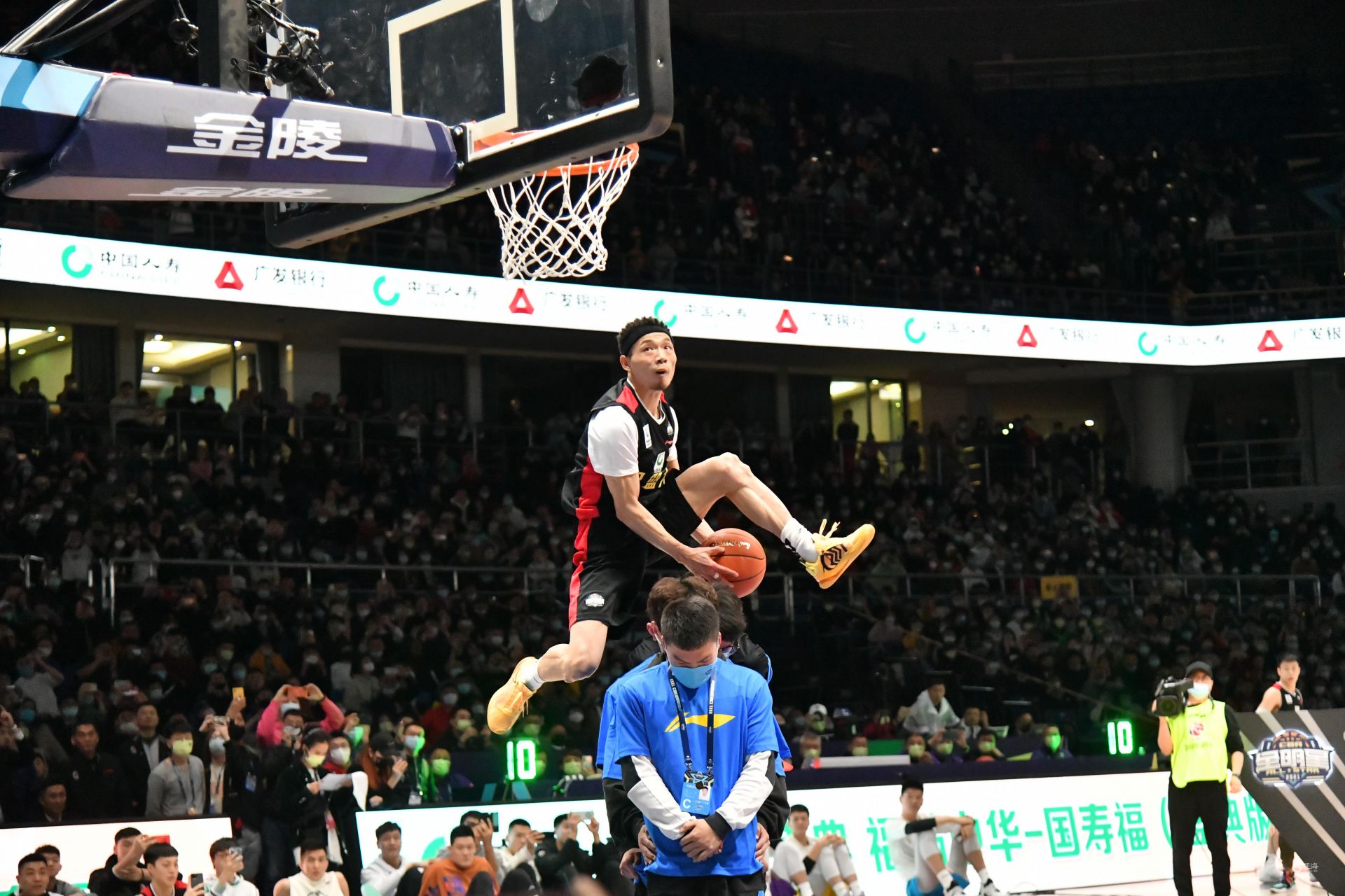 伍不可或缺 伍不可或缺